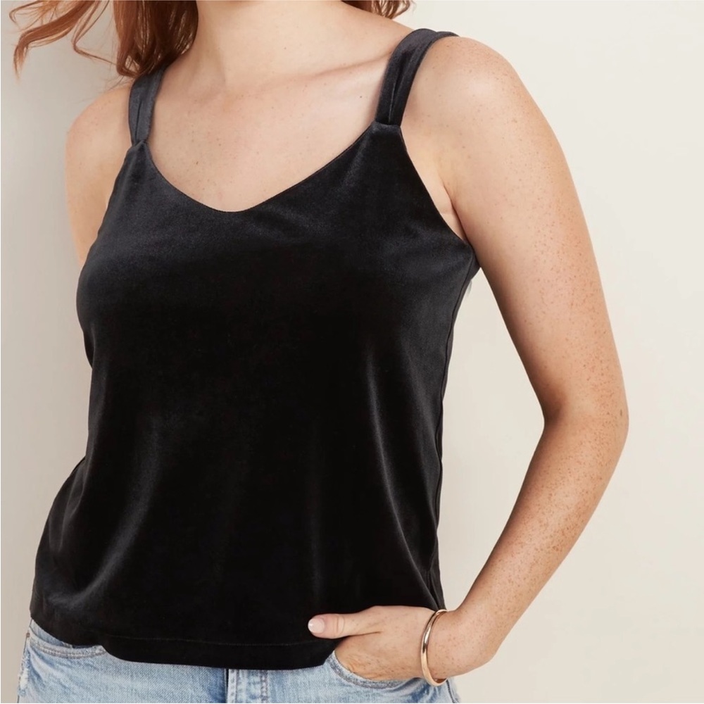 NWT Old Navy Black Velvet Classic Neutral Tank Top Size Medium